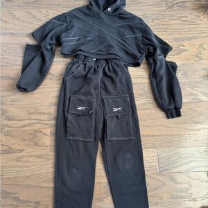 REEBOK x Cardi B Two Piece Sweatshirt and Sweatpants (Small)